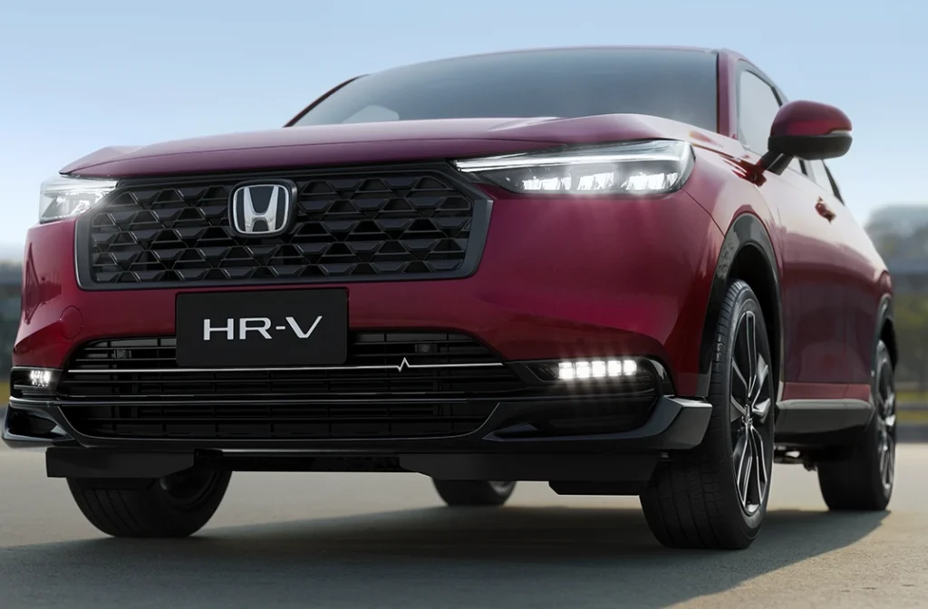 Feature Externo Lanterna Traseira Acesa HR V 2026